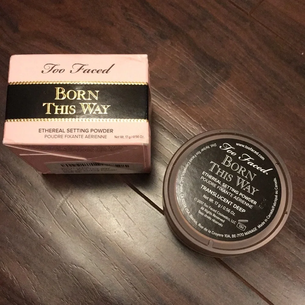 Too Faced Born This Way Setting Powder - Picture 3 of 5